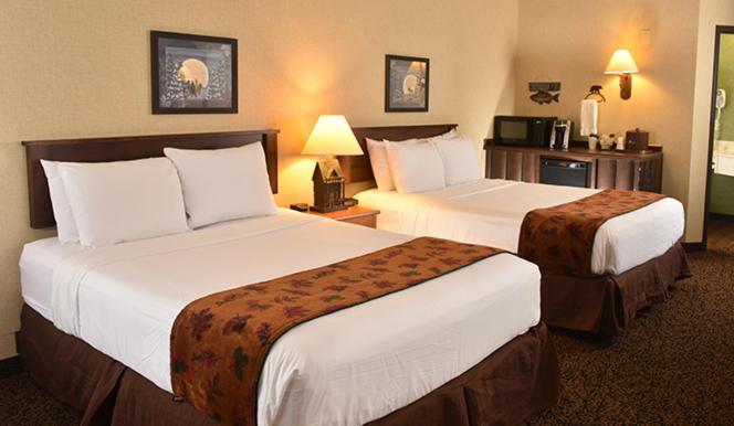 Boarders Inn & Suites By Cobblestone Hotels In Waukon מראה חיצוני תמונה